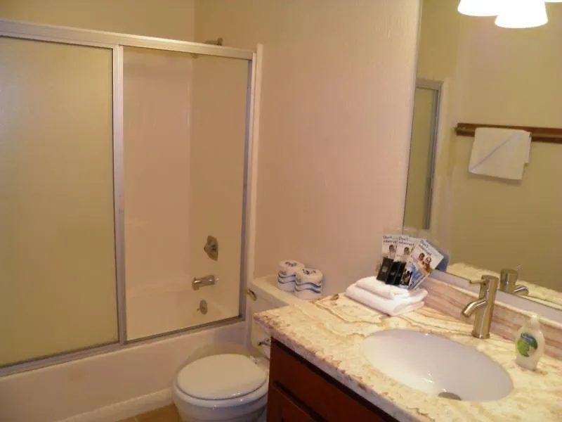 1858 Venice Dr. USA